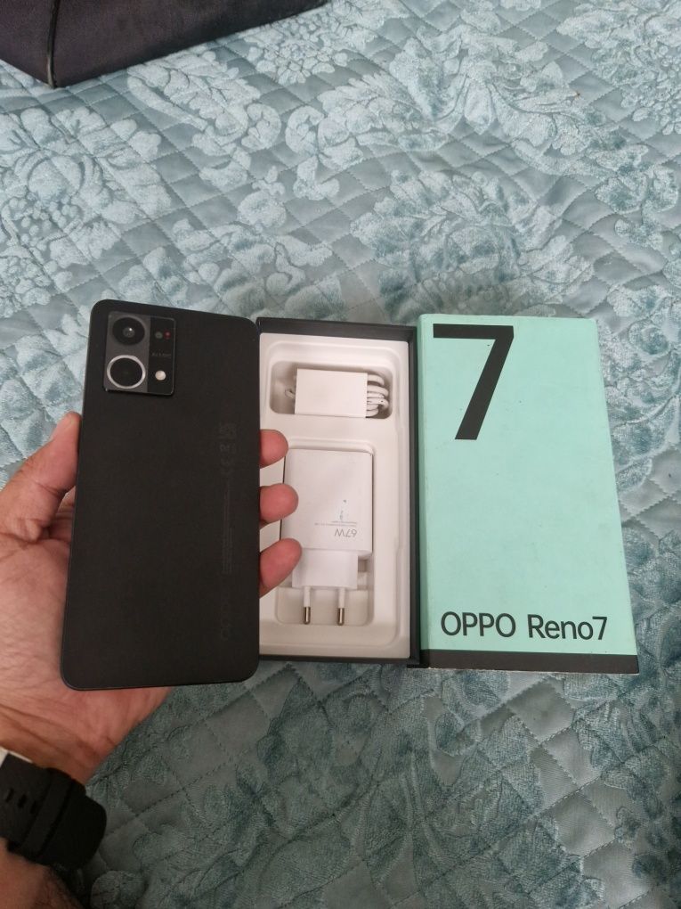 Oppo reno 7. 8/128