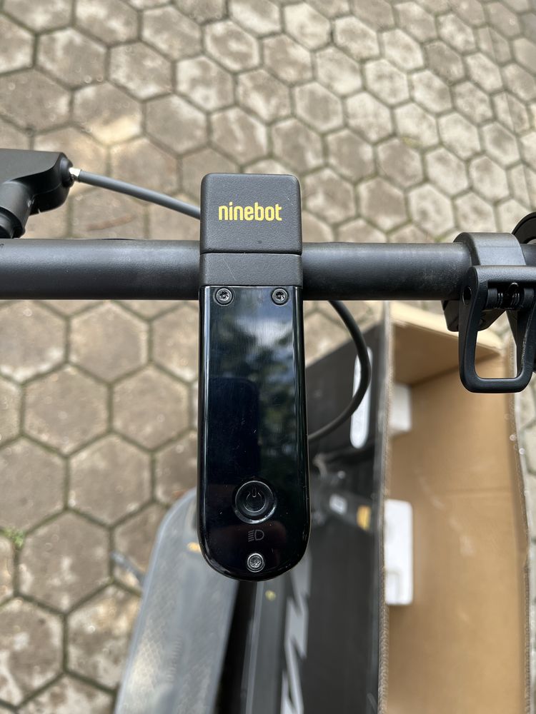 Самокат Ninebot max G2