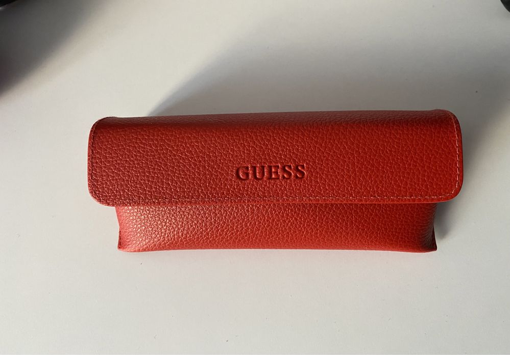 дамски слънчеви очила Guess