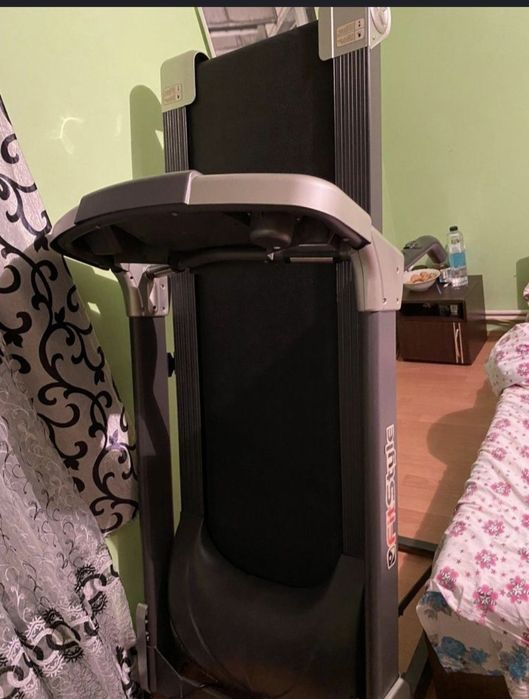 Vand banda de alergat