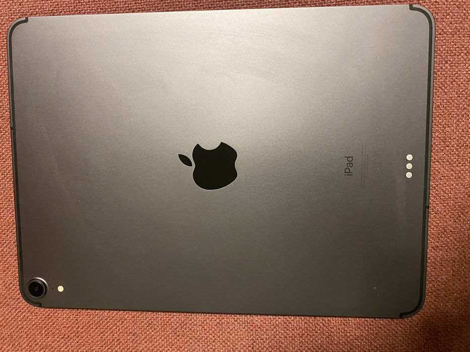 Apple iPad Pro (2018), 11", 256GB, Cellular, Space Grey