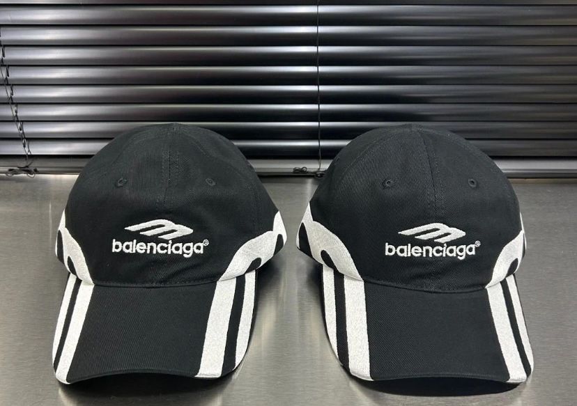 Кепка balenciaga с пиндодо