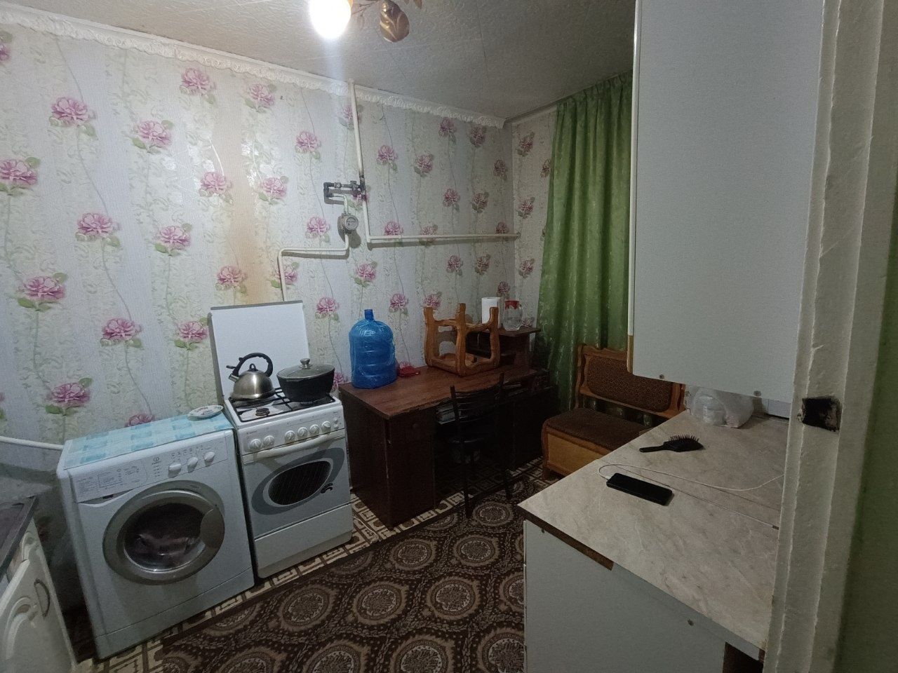 Продаётся 1 ком квартира