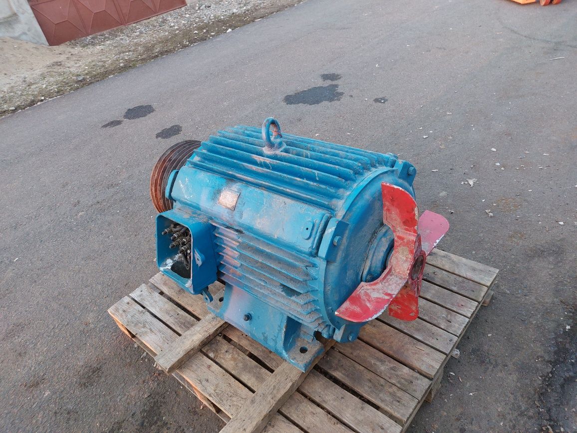 Motor electric 55kw/730rpm ,380volti