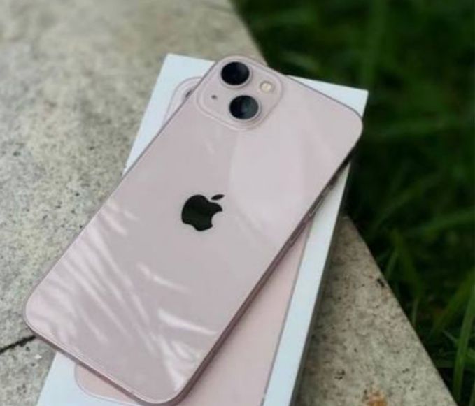 Продам айфон 13 pink, 87 акб
