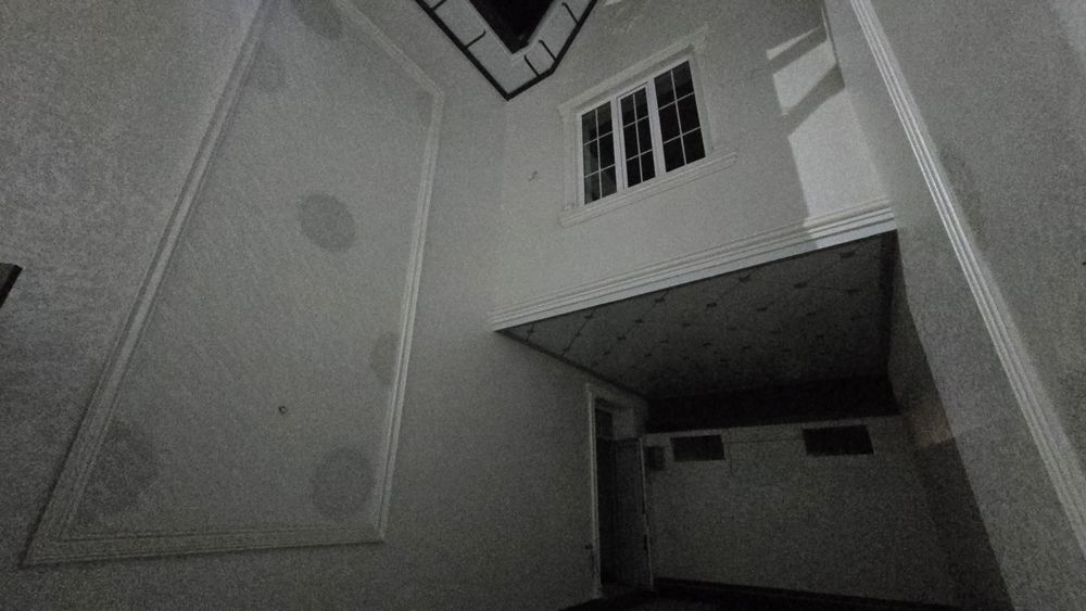 Sotiladi Evrokottedj Kibray Naberejniy 113 000$ 1,3sot 245kv 3 etaj