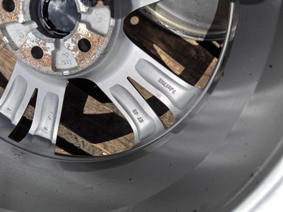 17 цола 5 х 100 мм Сеат / Шкода / Фолксваген - 7 Инча / ЕТ 43