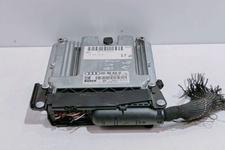 Calculator Motor  ECU 03G906016GC / 0281012169 Audi A6 4F/C6 (facelif