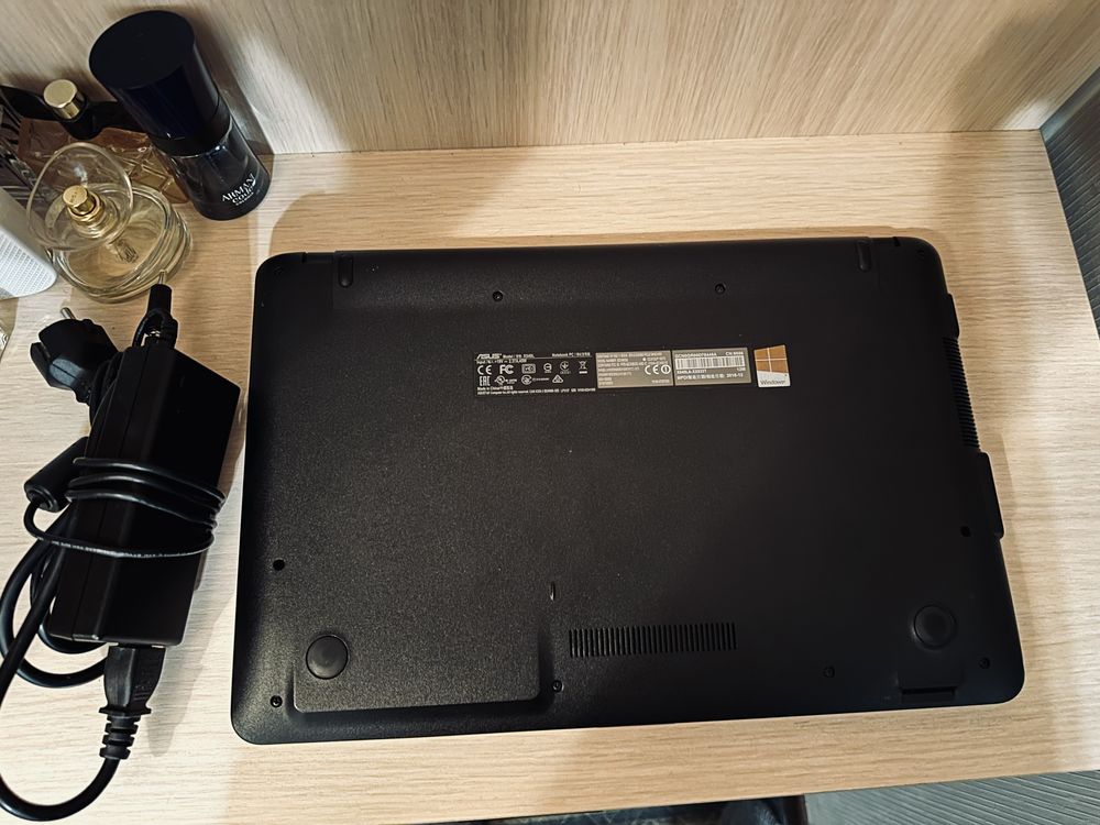 Мощный ноутбук ASUS Core i3/8GB/SSD 512GB