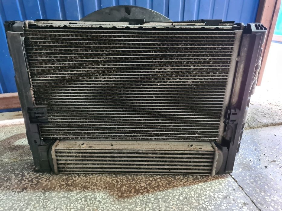 Corp bloc radiatoare radiator BMW seria 3 E92 E93 3.0d N57D30A