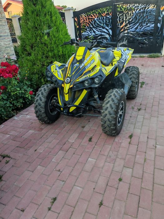 Vând-schimb can am renegade 1000