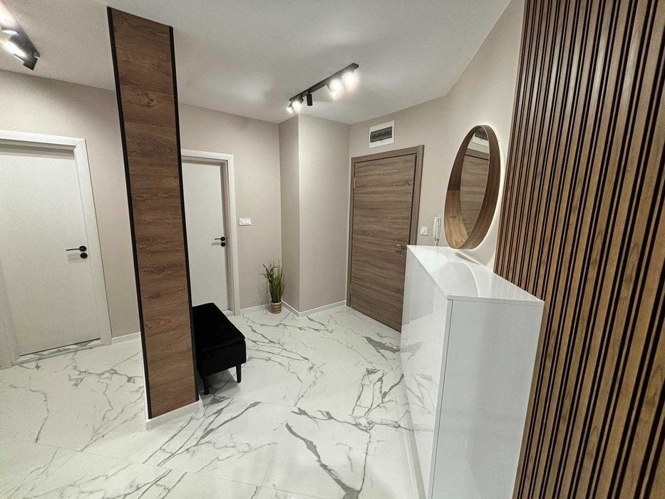 Продава се Тристаен апартамент в Пловдив, Кючук Париж - 106 кв.м за 1593 €/кв.м - Снимка #7