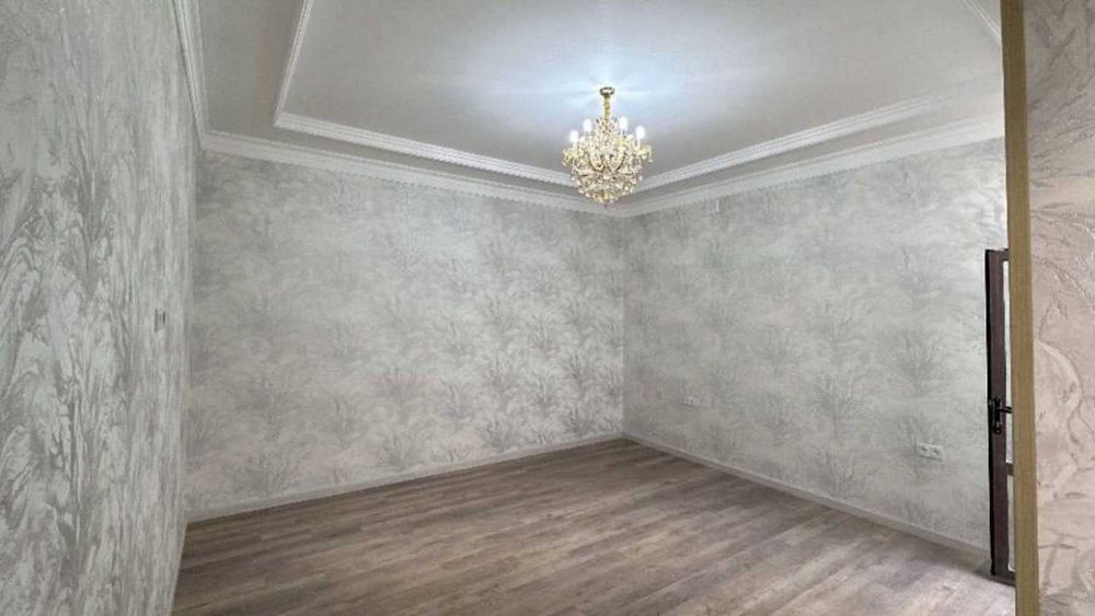 Хасанбой кирарикда 2,2 сотули коттедж сотилади !