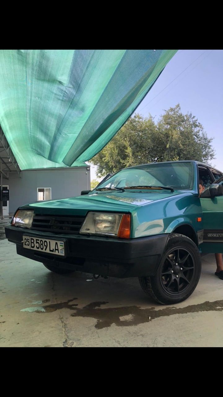 Lada Samara 21099