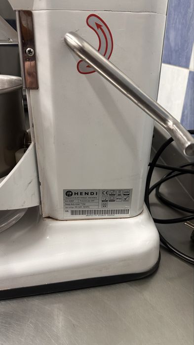 Планетарен миксер 7литра