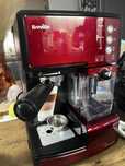 Vând Espressor Breville Nou !