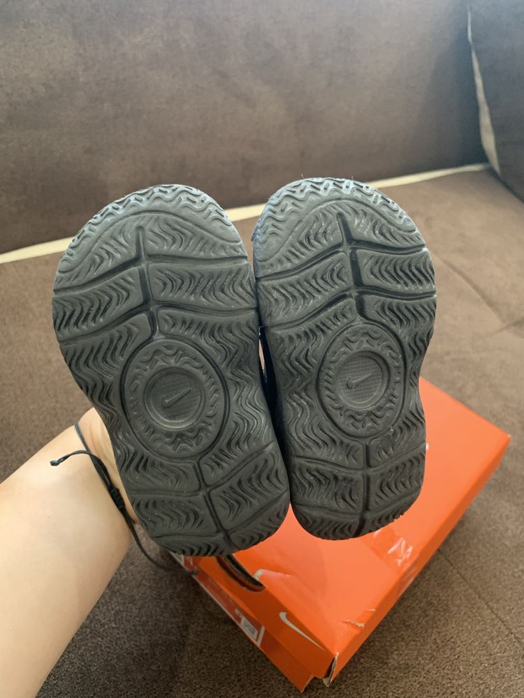 Детски маратонки Nike