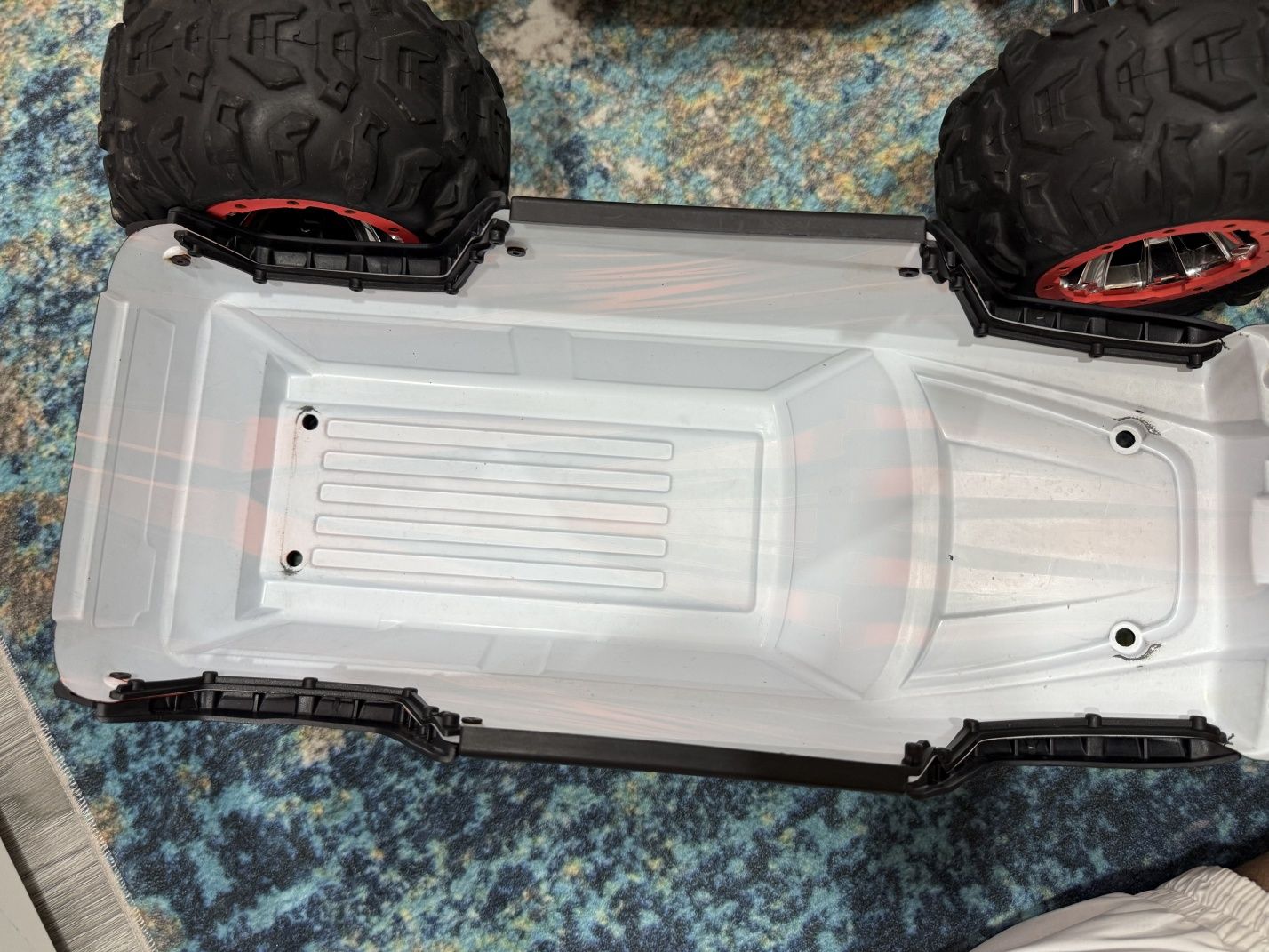 Traxxas.  SUMMIT.