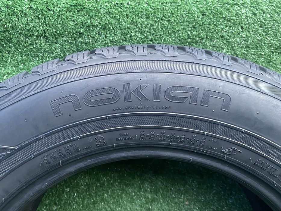 Set 4 anvelope Iarnă  Nokian WR SUV 3 225 65 R17 106H XL DOT 3518