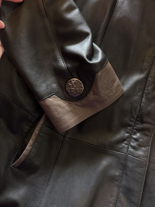 Pelerina din piele naturala