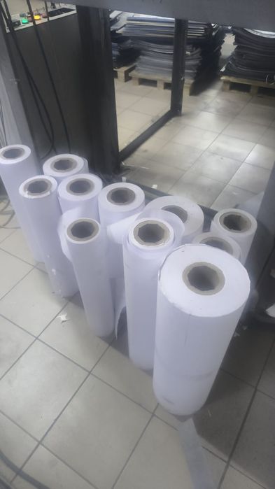 Продам бумагу ( по килограмм)