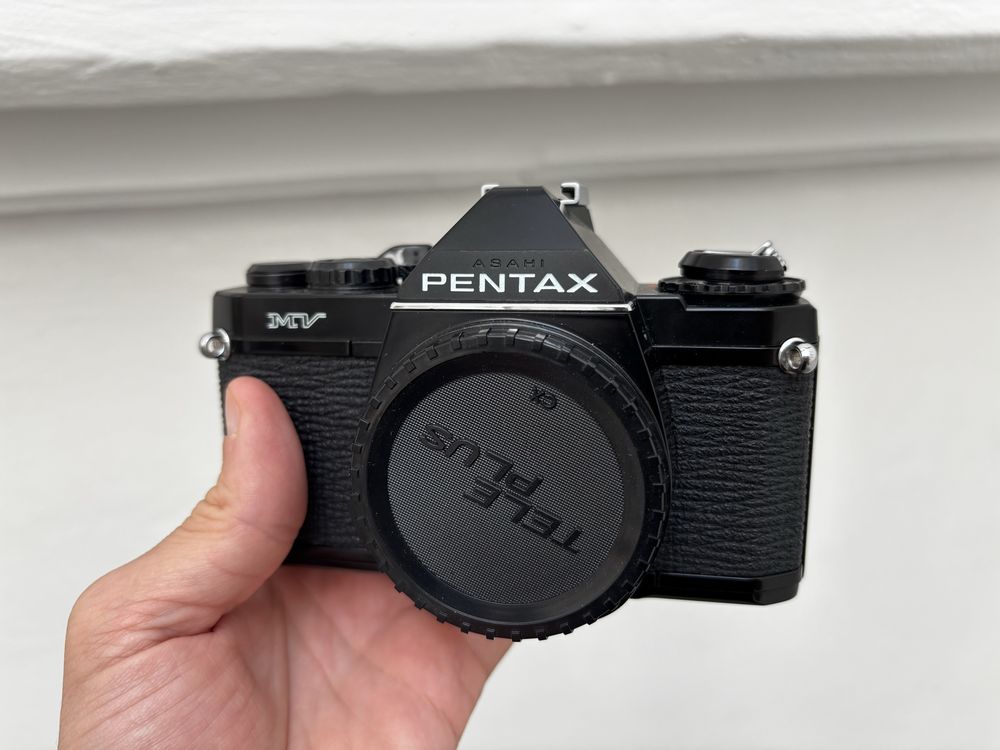 Pentax MV aparat foro pe film 35mm