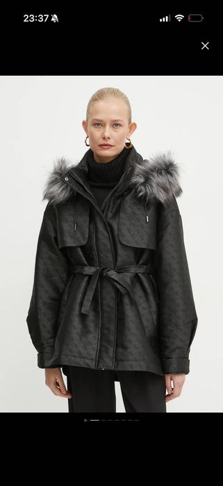 Уникално зимно яке GUESS