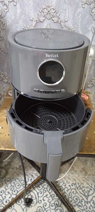 Продам аэрогриль Tefal.