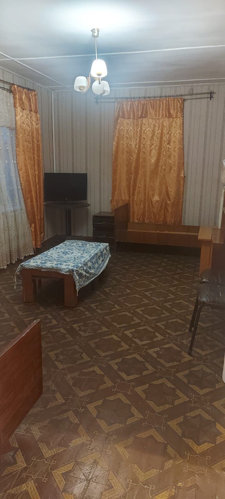 Сдаётся отдельно стоящий дом для работающих. Без детей. Не для хозяйки