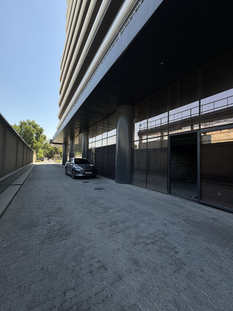 Zarafshan City business centerda noturar joy ijaraga beriladi