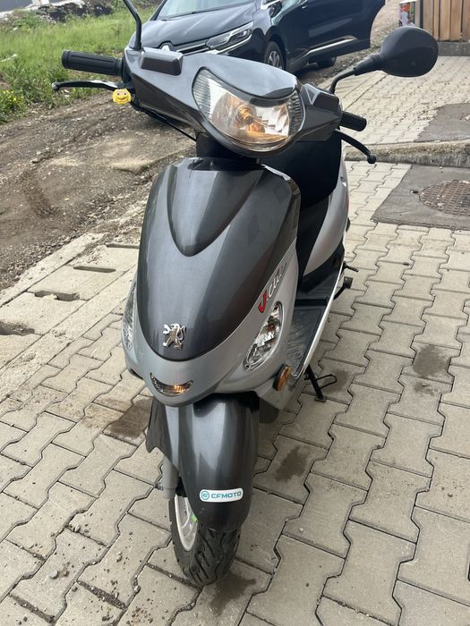 Scuter Peugeot V-Clic