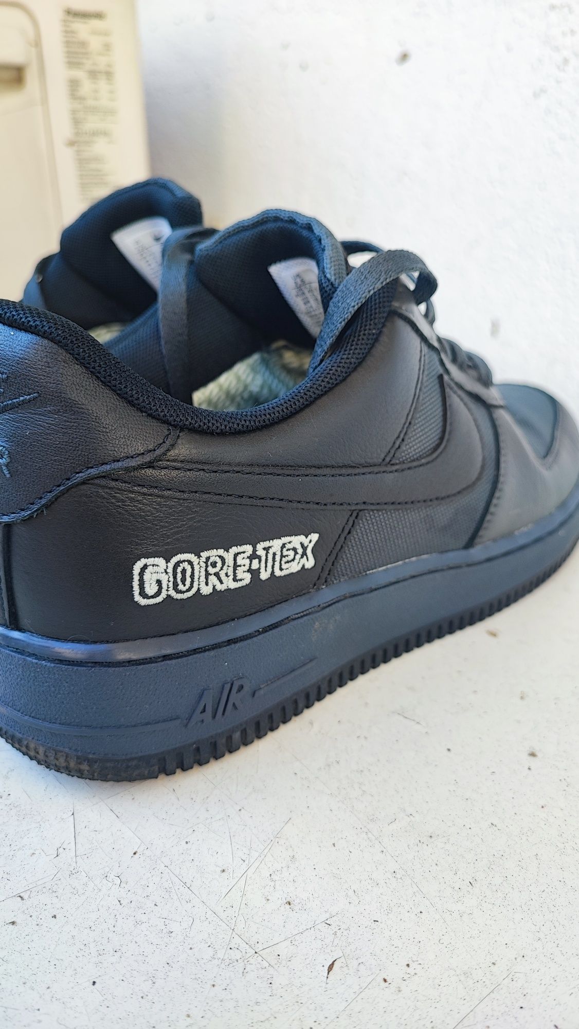 Nike AIR Force 1 Goretex