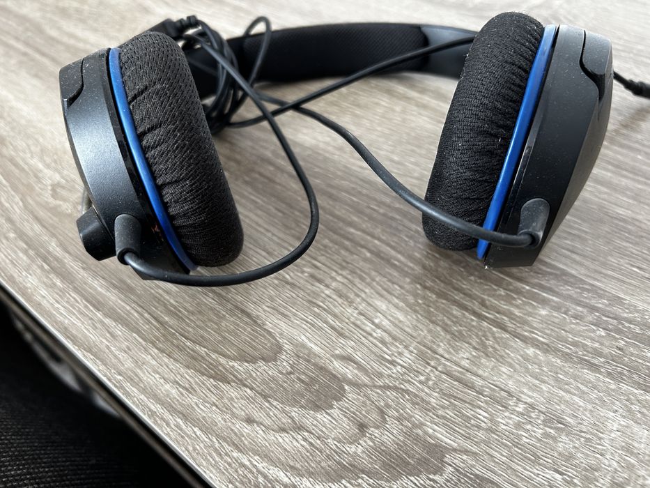 Vand casti gaming HYPER X