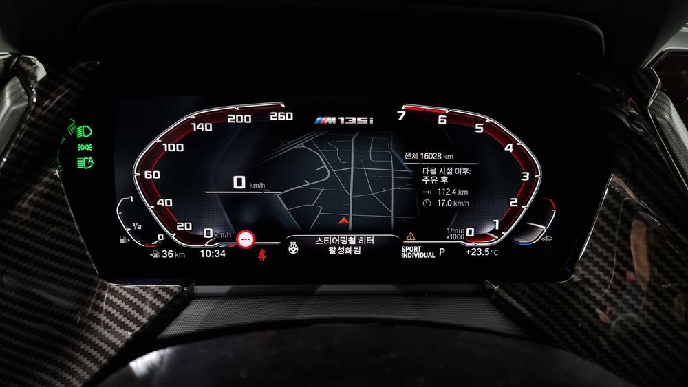 BMW 1-Series M135i xDrive — 2023 год