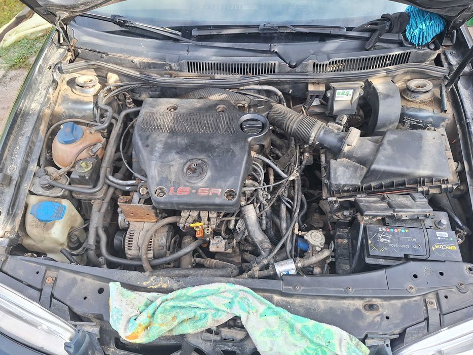 VW Golf 4 на части