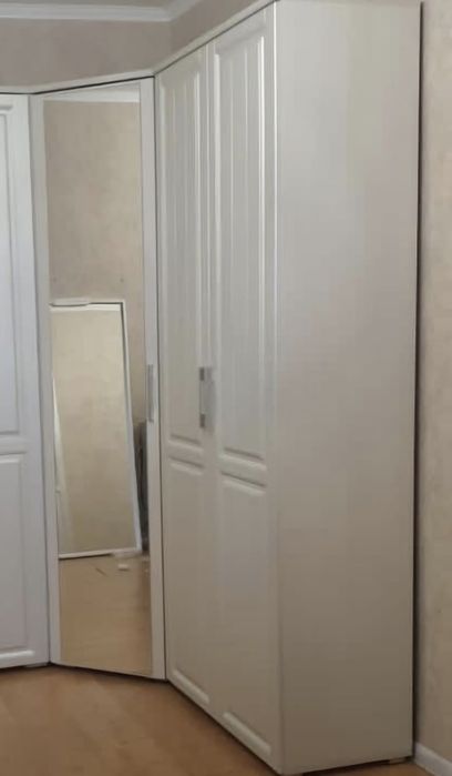 Шкаф угловой и шкаф прямой