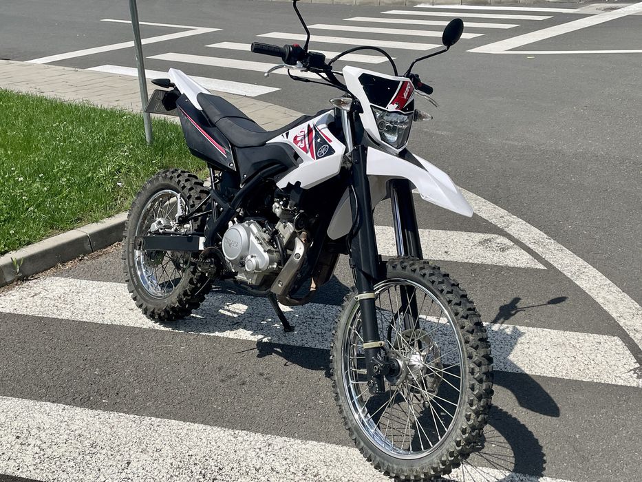 Yamaha WR 125 R ideală pentru A1 (NU Honda, KTM, Kawasaki, Aprilia)