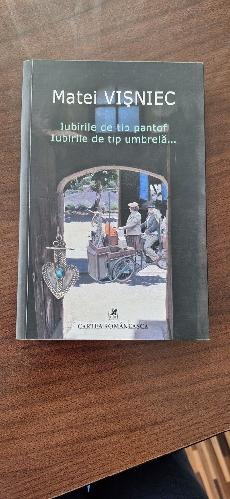 Iubirile de tip pantof, iubirile de tip umbrela - Matei Visniec