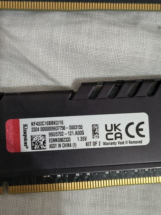 Kingstone 16 gb ram 3200 mhz
