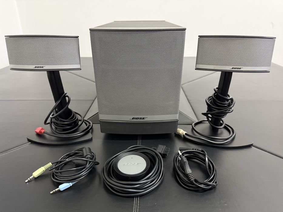 Bose Companion 5 + Cadou - Device wireless compatibil cu sistemul