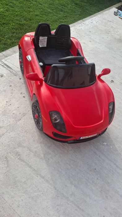 Mașinuță electrică