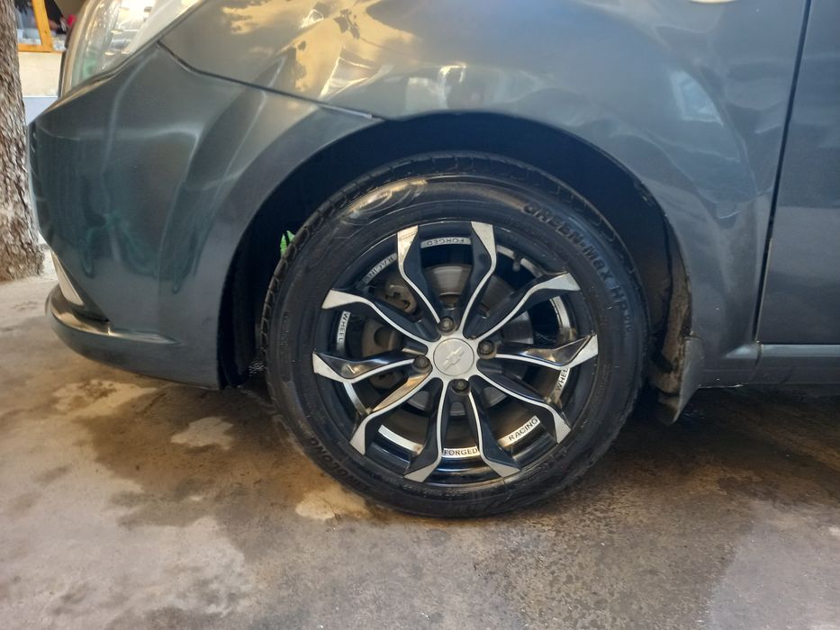 Diska r15 balon orta xolatda abmen bor