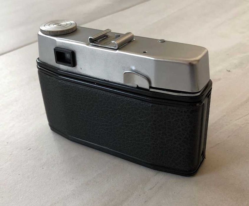 Aparat foto Dacora Dignette I - film 35 mm anii 60 - germania - colect
