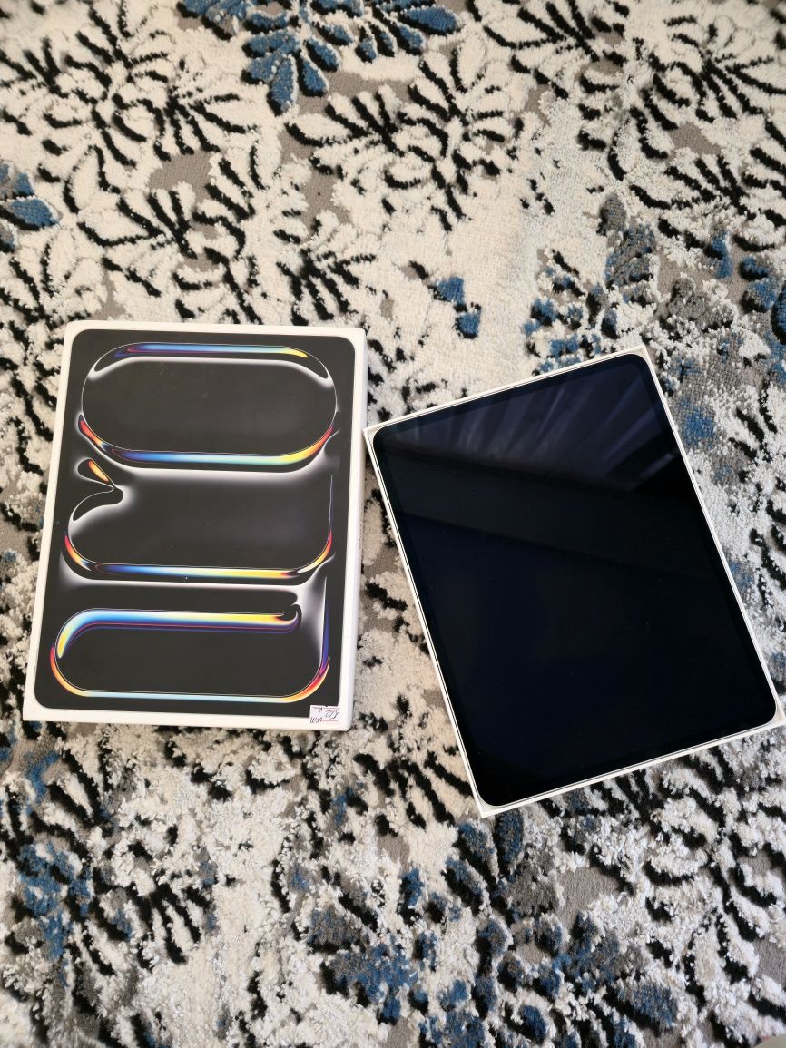 iPad Pro 13-inch M4 Wi-Fi + Cellular - 512GB