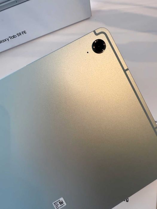 Samsung Tab s9 FE Mint