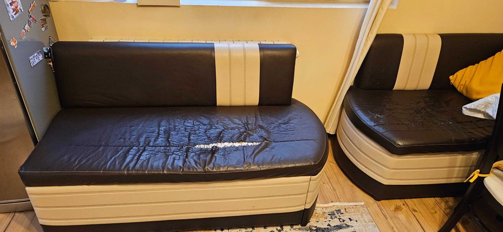 Ъглова гарнитура от две части