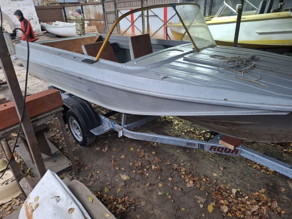 Продам Лодка Казанка- 5м2 + прицеп новый