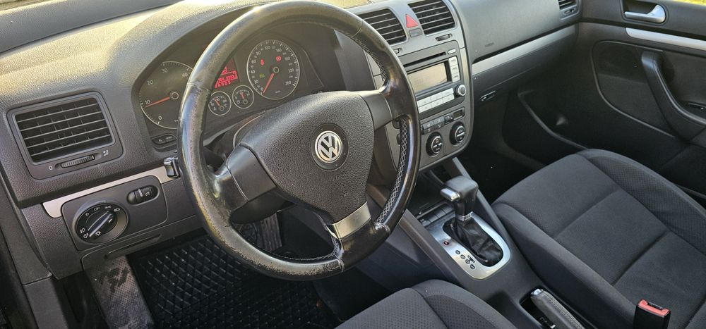 Volkswagen golf 5