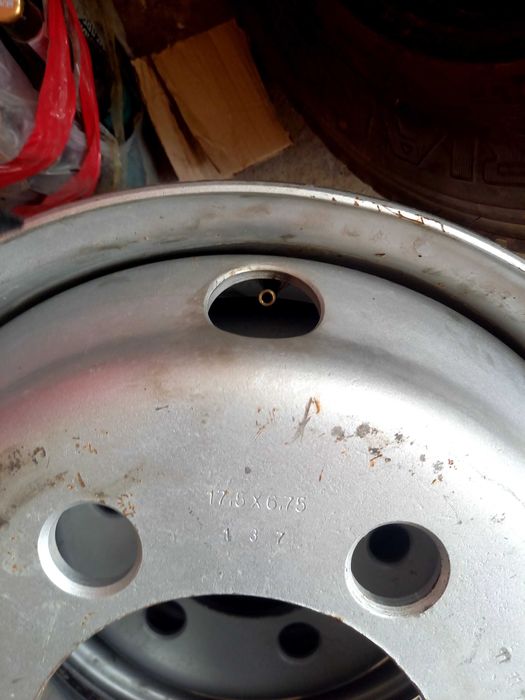 Диск колеса  автомобильный