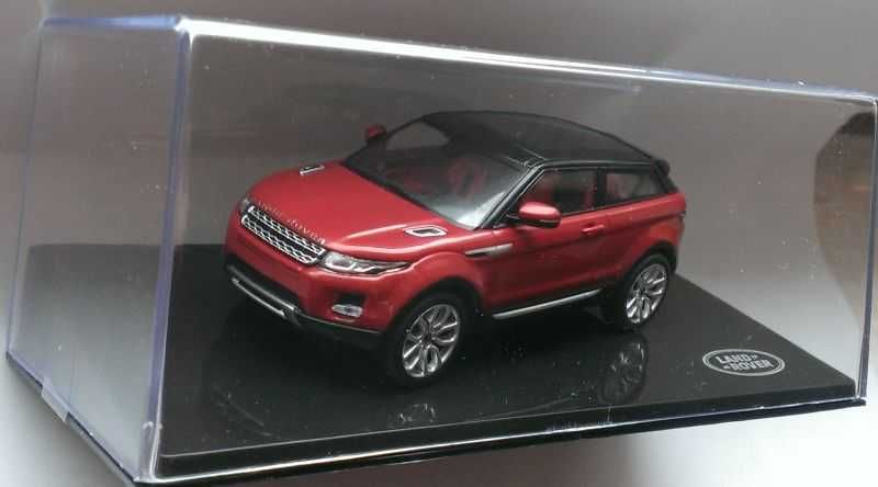 Macheta Land Rover Evoque 2011 Rosu - IXO 1/43